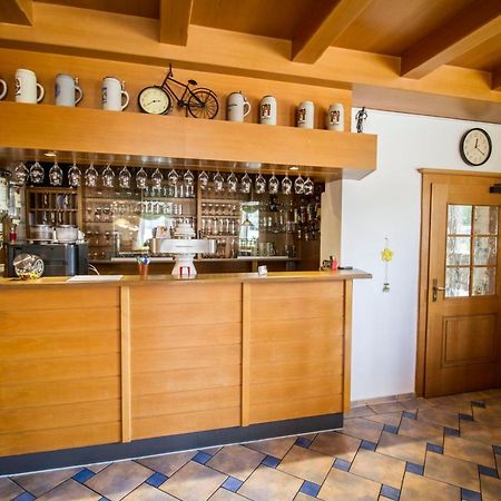 Gasthof Zur Laend Moosburg an der Isar Bagian luar foto
