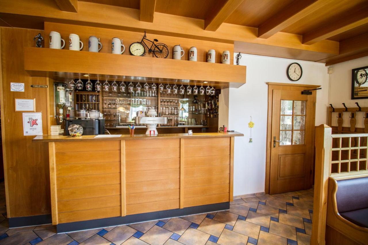 Gasthof Zur Laend Moosburg an der Isar Bagian luar foto
